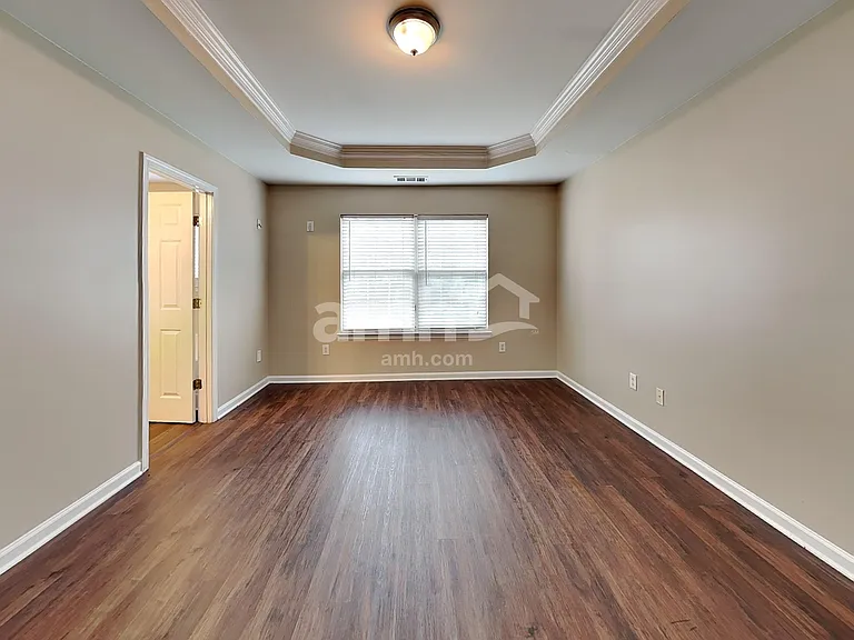 7772 Parkside Dr — Photo 11
