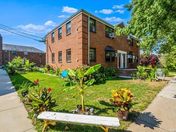 166-20 17th Road #3-96, Whitestone, NY 11357