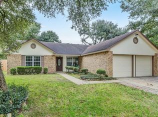 20111 Rustlewood Dr, Humble, TX 77338