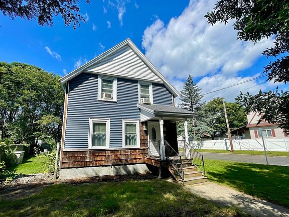 3rd image of 222 Parker St