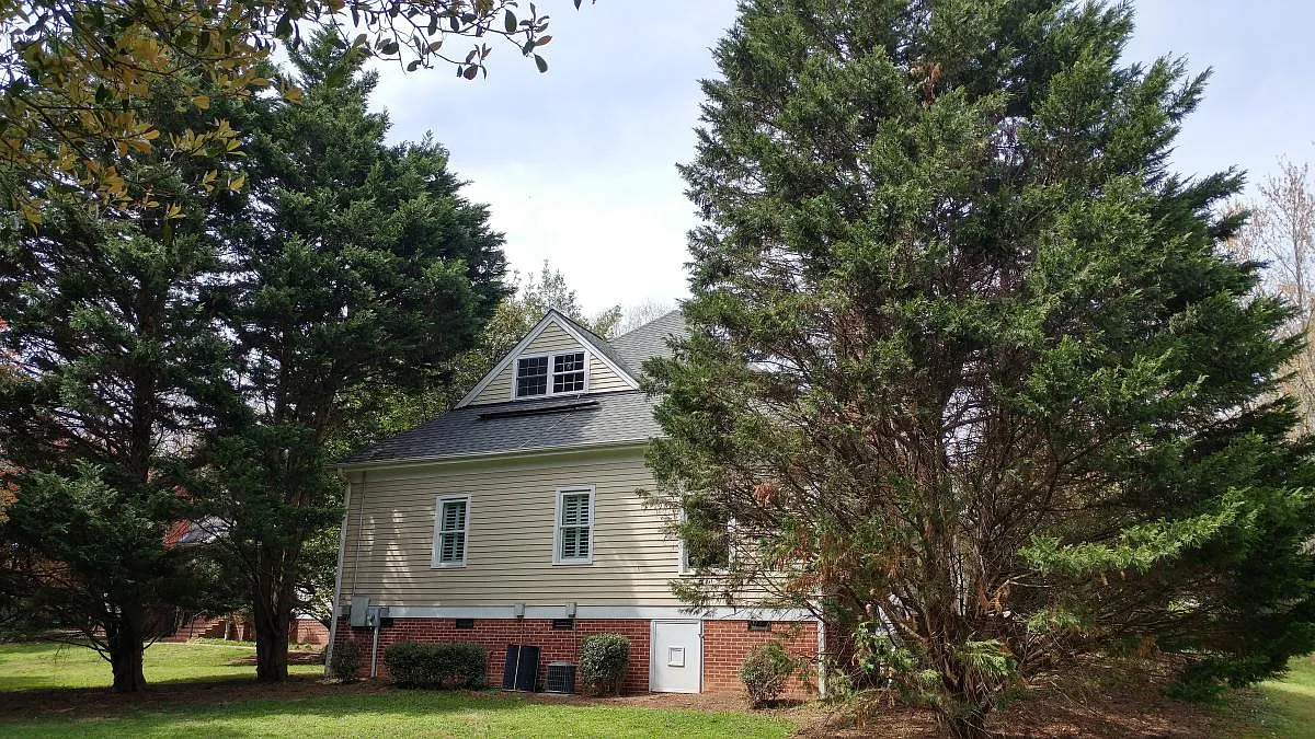 5 bed, 3925 sqft, $7,000 — Photo 2