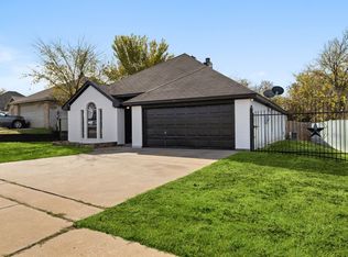 309 Dupont Cir, Fort Worth, TX 76134