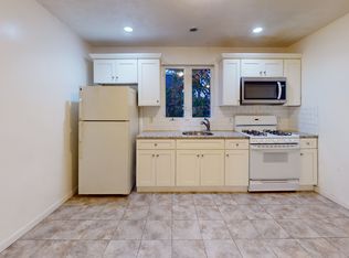 277 Paris St #3, Boston, MA 02128