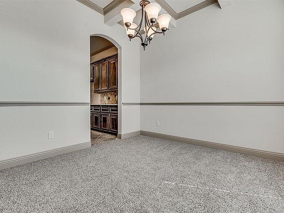 3rd image of 3009 Guadalupe Dr