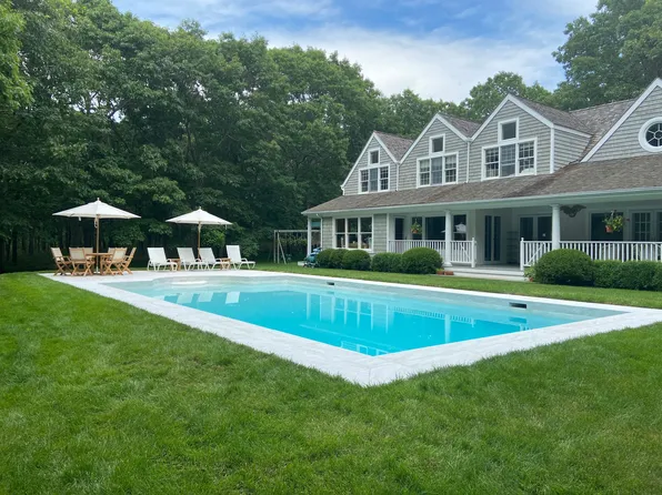 574 Sag Harbor Tpke, East Hampton, NY 11937