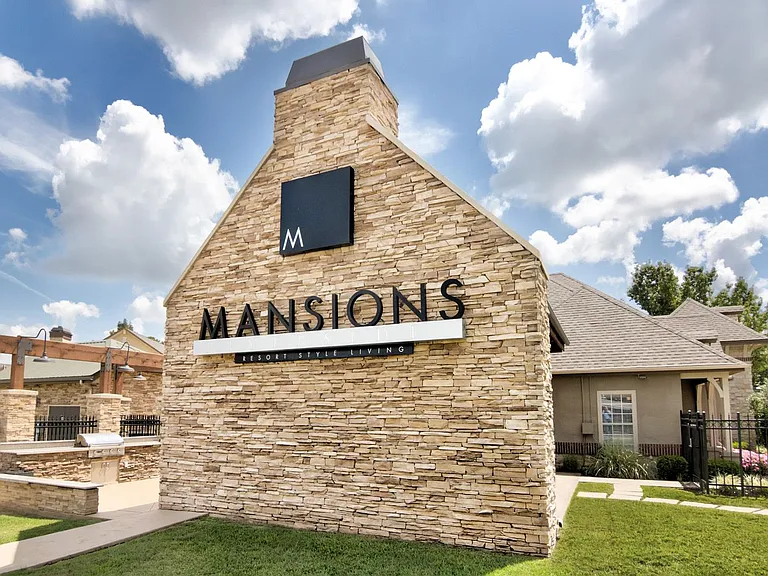 Mansions at Riverside — Photo 1