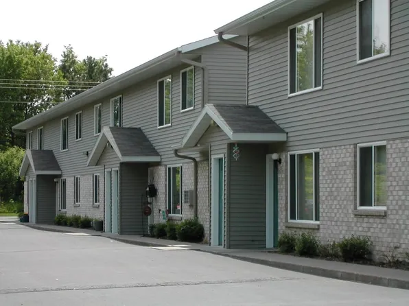 Park Meadows Apartments, 700 Hagen Ave #711-7, New Richmond, WI 54017