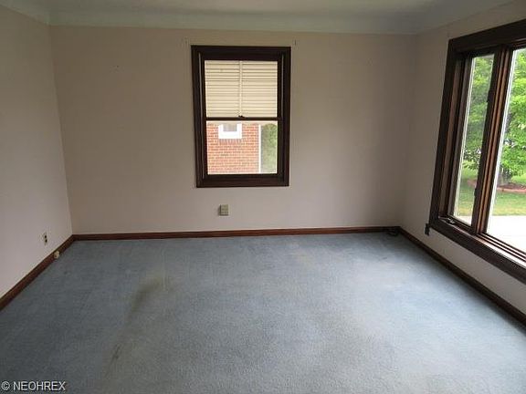 3rd image of 4602 Forestwood Dr