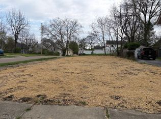 777 Ruth Ave, Akron, OH 44307