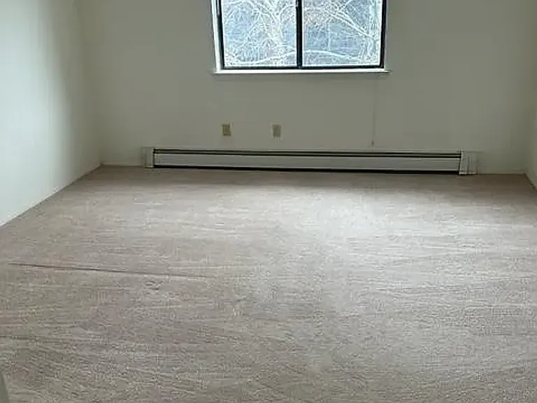 1300 Iris St #203 — Photo 5