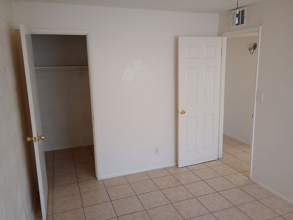 1st image of 401 N D St #17