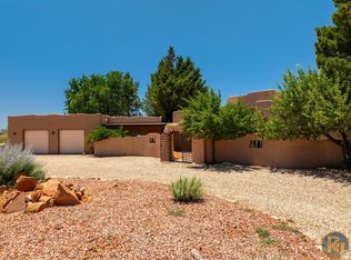 199 N Gunsmoke Pass, Kanab, UT 84741