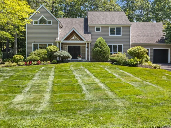 3 Benjamin Lane, Cortlandt Manor, NY 10567