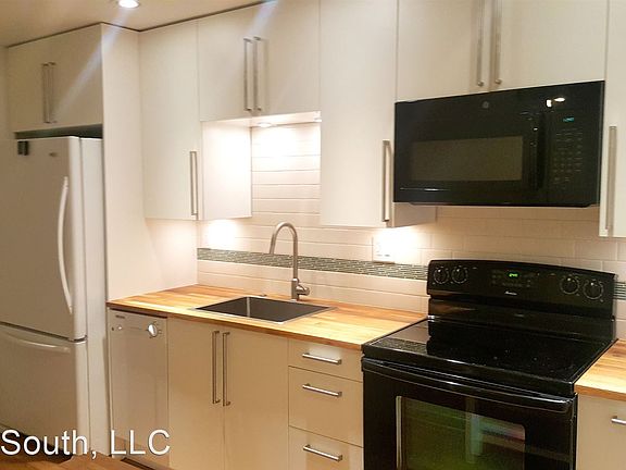 2nd image of 7222 153rd Ave NE Unit B