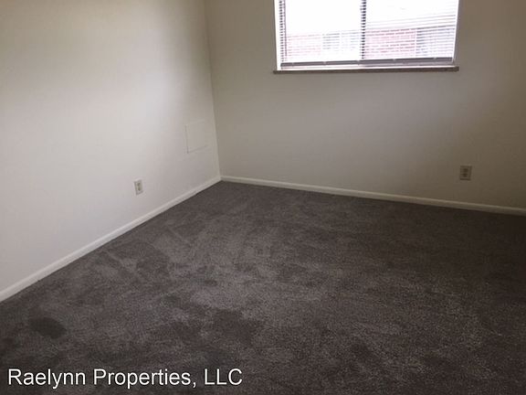 3rd image of 6100 Wadsworth Blvd #6