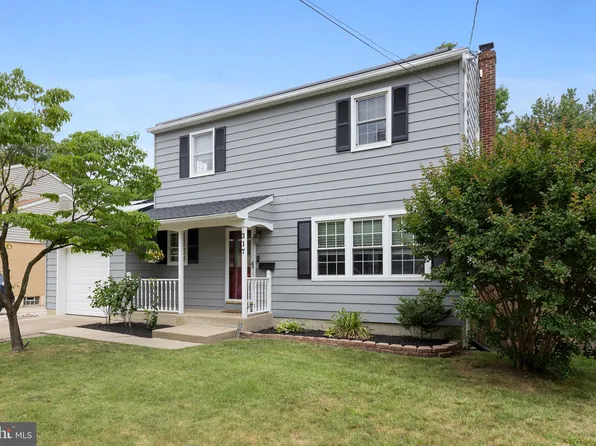 317 Oakland Ave, Bellmawr, NJ 08031