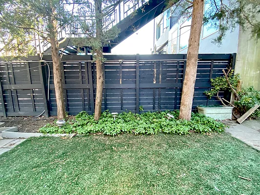 Rented by Compass | media 7