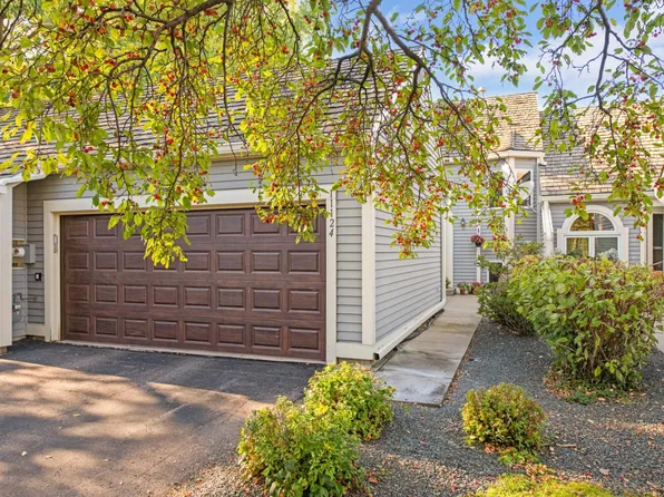 11124 Hyland Ter, Eden Prairie, MN 55344