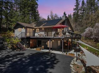 10910 Lower Circle Dr, Grass Valley, CA 95949