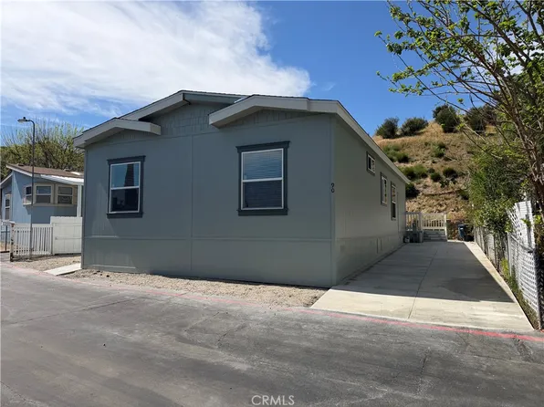 30000 Hasley Canyon Rd Space 90, Castaic, CA 91384