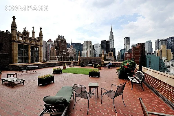 Rented by Compass | media 20