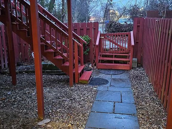 2nd image of 1927 Amberstone Ct #Bas