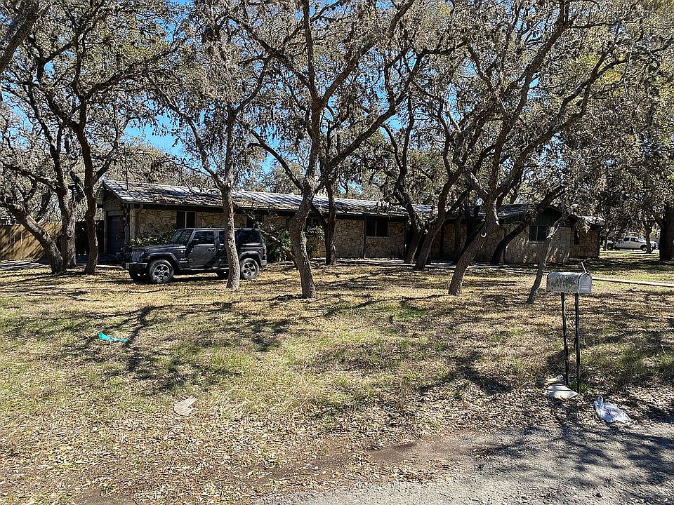 2nd image of 130 El Cerrito Cir
