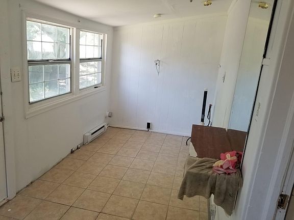 3rd image of 870 Market St