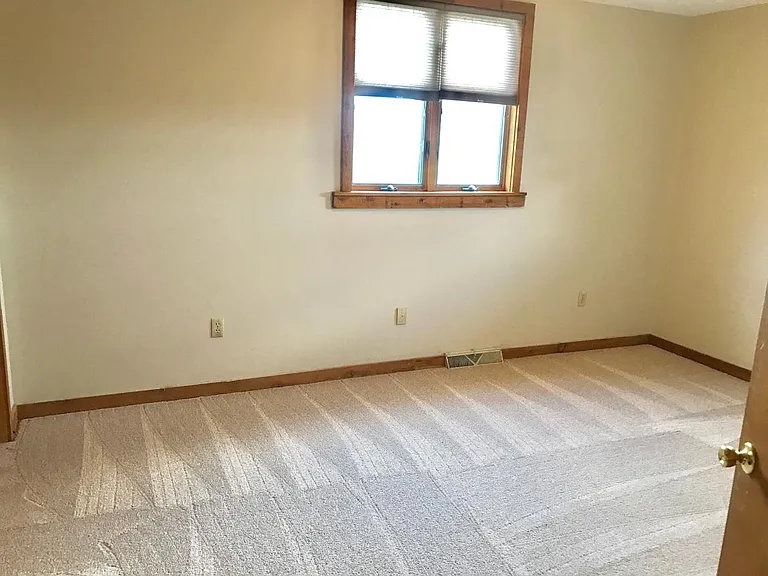 1st floor master bed
