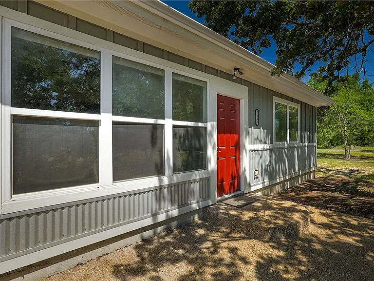 5448 Raymond Stotzer Pkwy — Photo 19
