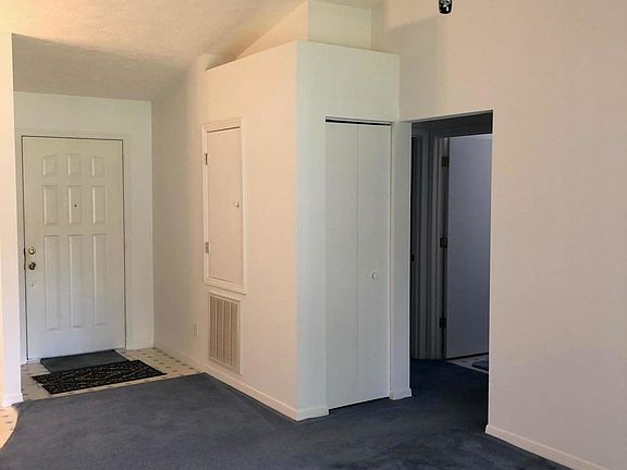5th image of 13600 SE 50th Ct
