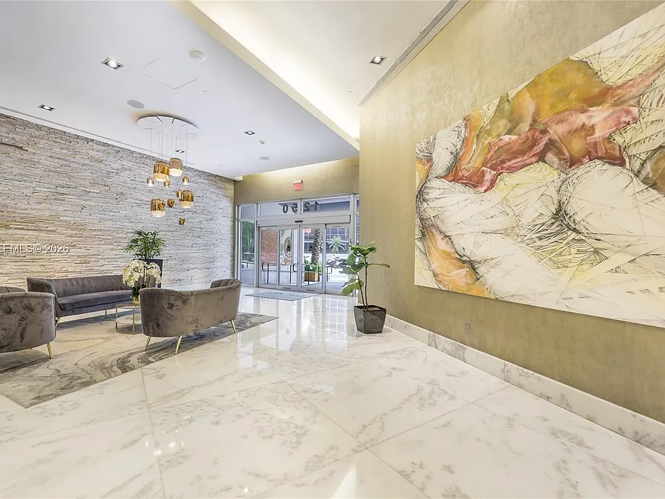 1250 S Miami Ave #1512