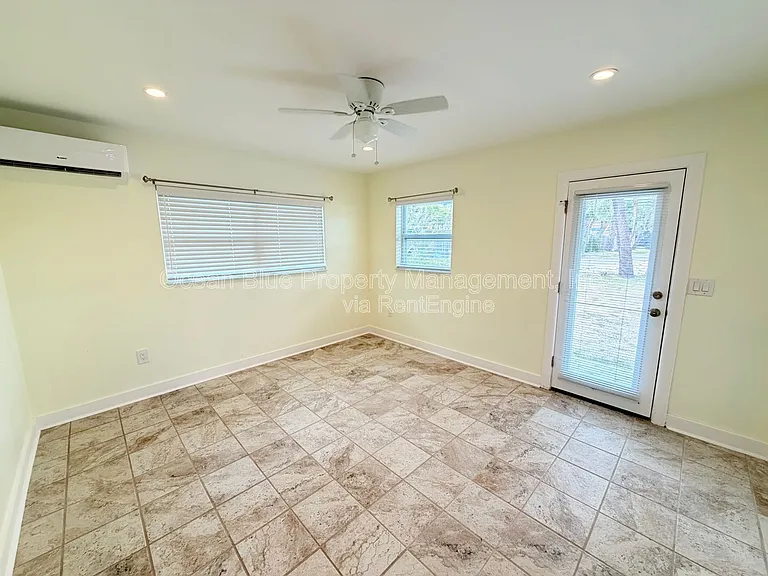 206 Bates Ave #E — Photo 8