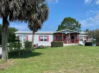 8020 Twin Lake Dr, Milton, FL 32583