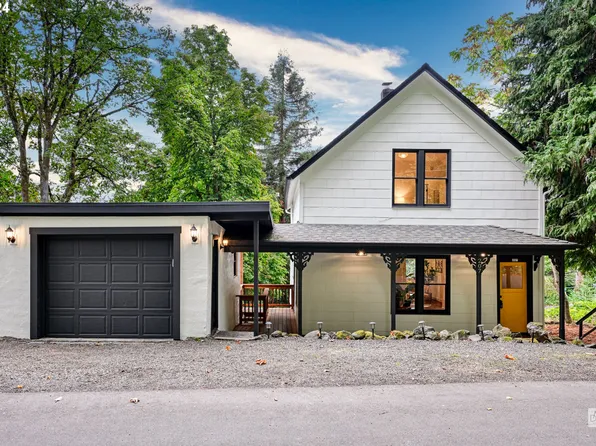 207 4th Ave, Oregon City, OR 97045