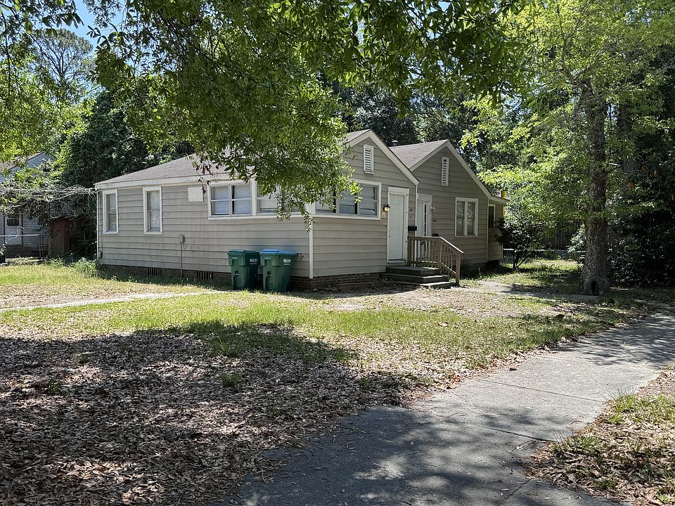 1st image of 2125 22nd Ave #A & B