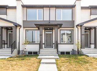 1997 W McCaskill Dr, Crossfield, AB T0M0S0