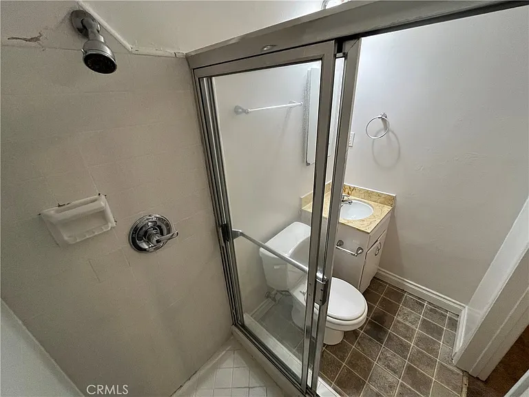 1933 Pelham Ave #3 — Photo 20