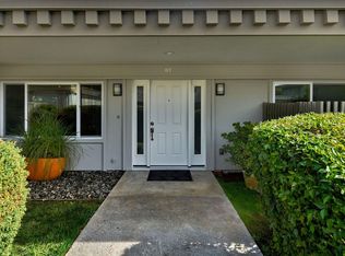 67 Los Altos Sq, Los Altos, CA 94022