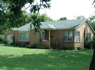 612 H St NE, Miami, OK 74354