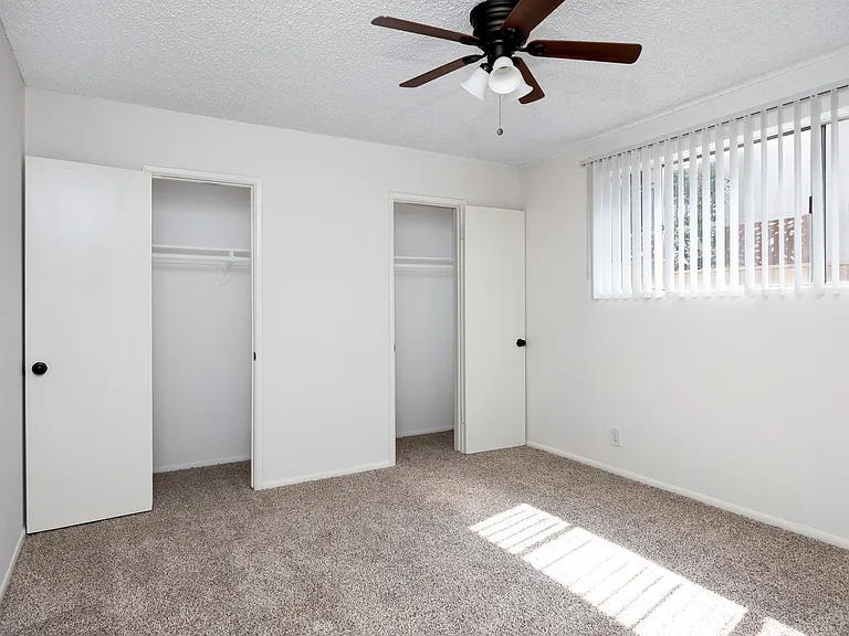 The Oasis Apartments — Photo 20