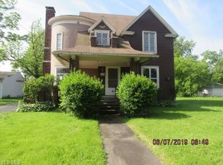 1013 W 8th St, Lorain, OH 44052