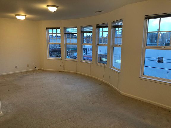 4th image of 1282 23rd Ave #2