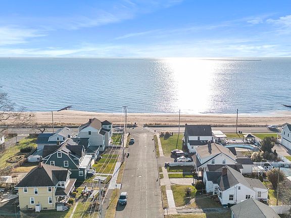 3rd image of 11 Seaview Ave
