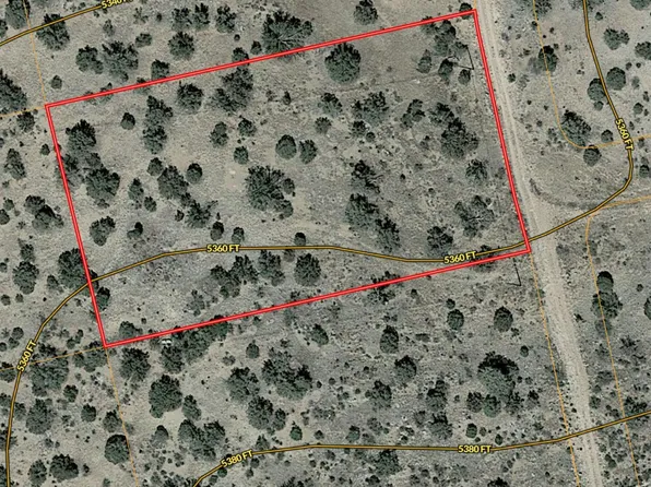 56520 N AGAVE Road #4428, Seligman, AZ 86337