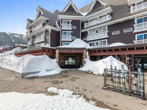 72 Great Escape Rd, Sandpoint, ID 83864