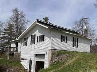 32 Barber Road, Kattskill Bay, NY 12804