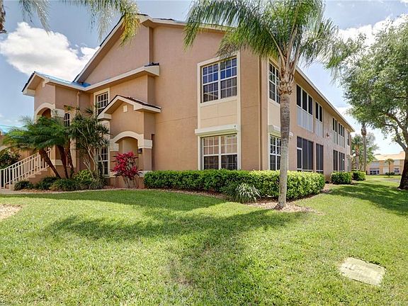 3rd image of 14850 Crystal Cove Ct APT 403