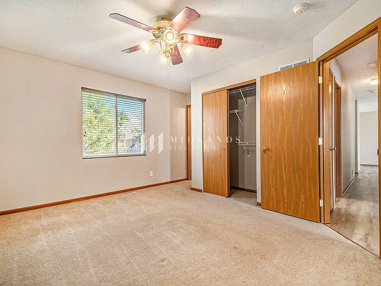 17854 Lillian St — Photo 6