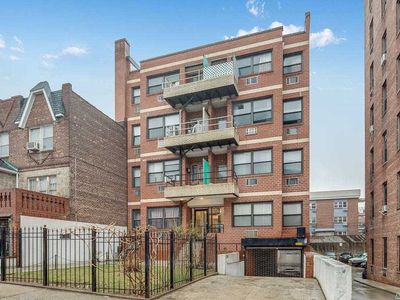 41-14 68th St #4A, Woodside, NY, 11377